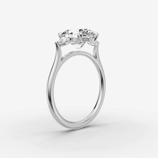 Three Stone - Oval
