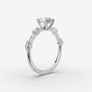 Dainty Pave - Oval