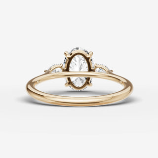 Three Stone - Oval